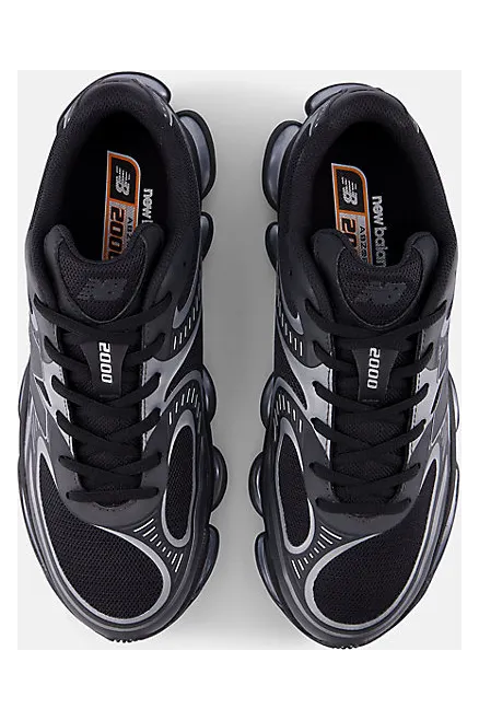 New Balance Abzorb 2000 “Black-Silver”: Y2K-Technik in tragbarem Schwarz (3)