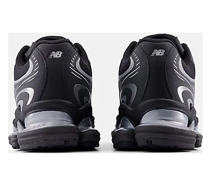 New Balance Abzorb 2000 “Black-Silver”: Y2K-Technik in tragbarem Schwarz (6)