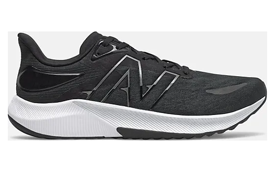 New Balance FuelCell Propel v3 Schwarz/Weiß (MFCPRLK3)