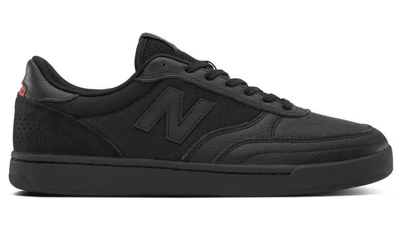 New Balance Herren NUMERIC 440 TOM KNOX – Schwarz/Orange, Schwarz/Orange (NM440RTK)