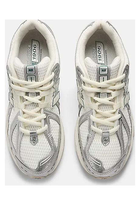 New Balance 1906 “Silver Metallic”: der Y2K-Sweet-Spot (3)