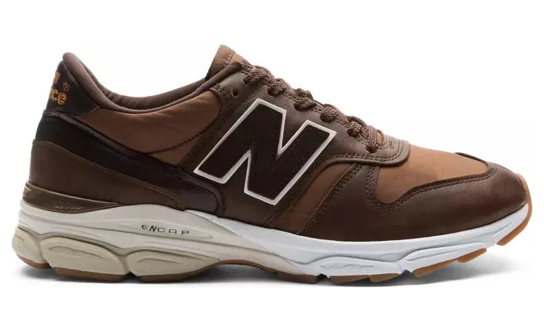 New Balance M770.9 LP Brown