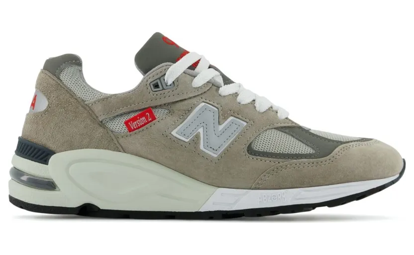 New Balance Made Grau/Rot/Weiß (M990VS2)