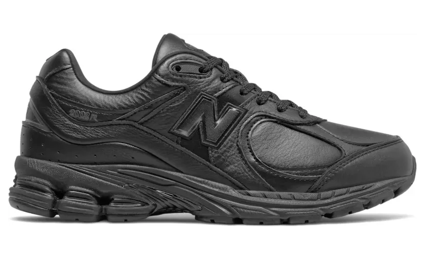 New Balance ML2002 RK Black / Silver Metallic (ML2002RK)
