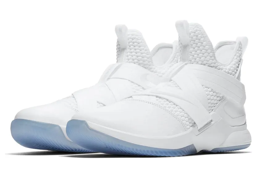nike-lebron-soldier-12 AO4054-101