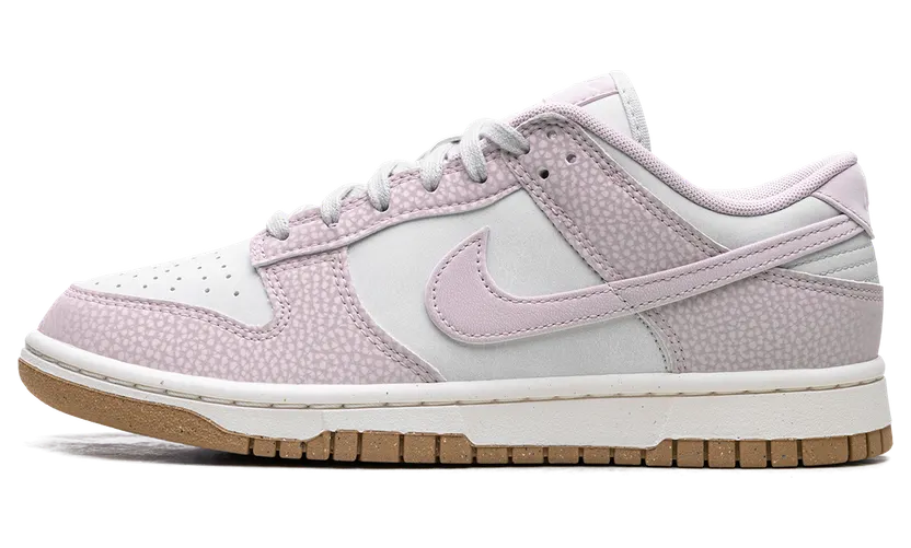 Nike Dunk Low “Platinum Violet” (FN6345-001)