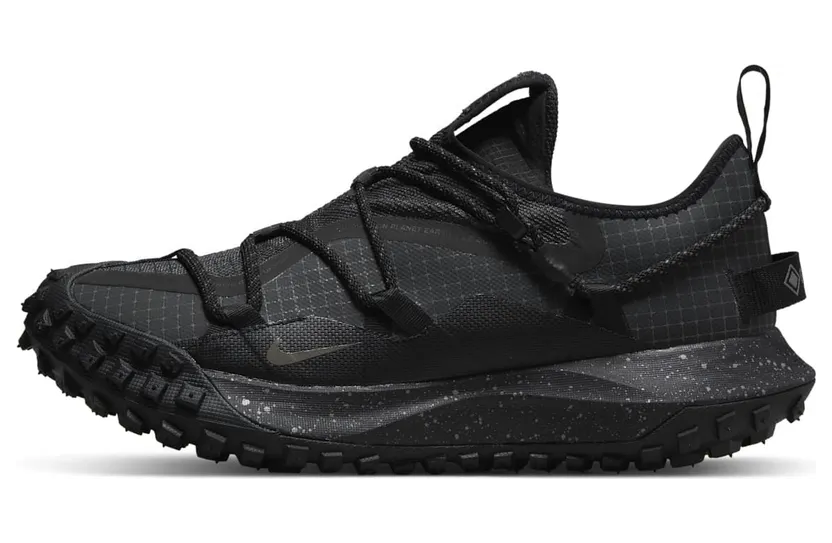 Nike ACG Mountain Fly Low GTX Black Volt (DD2861-002)