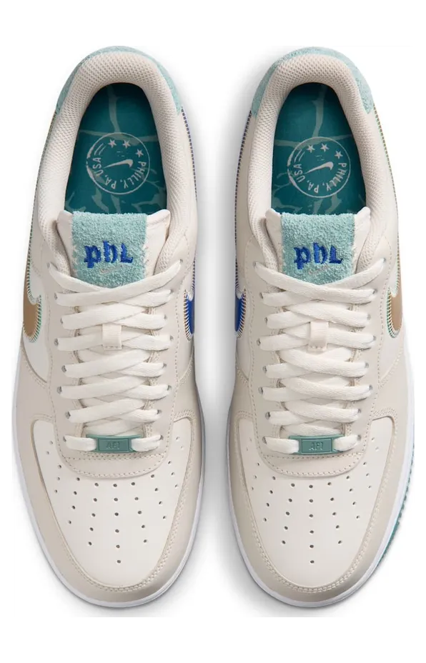 Nike Air Force 1 Low ’07 “Philadelphia”: nette Kante, normaler AF1 (4)
