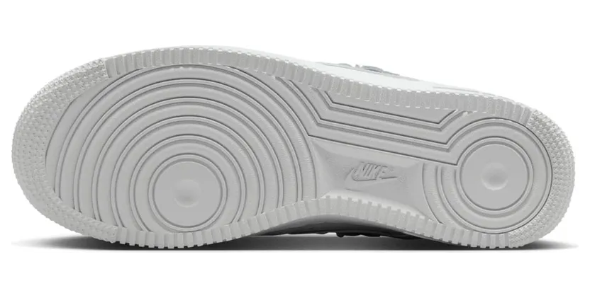 Nike Air Force 1 Low “Butterfly”: der weiße AF1 mit einer Geschichte (2)