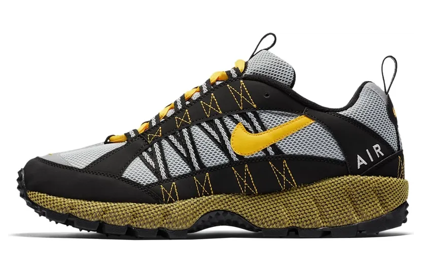 Nike Air Humara 17 Varsity Maize (AJ1102-001)