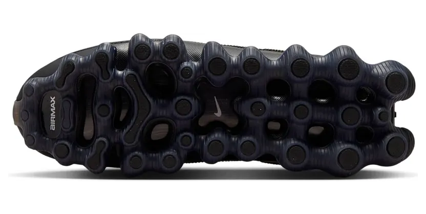 Nike Air Liquid Max “Triple Black”: dieselbe Haut, aber nachts (2)