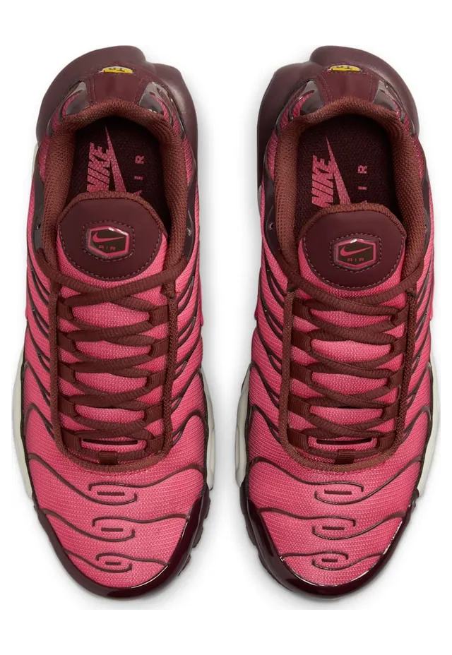 Nike Air Max Plus “Burgundy Crush”: Weinrot für deine Herbstlooks (4)