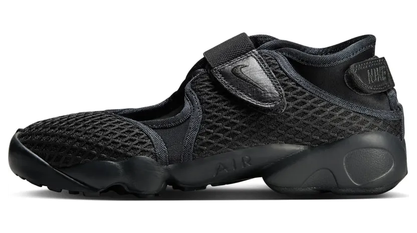 Nike Air Rift “Off-Noir” (HM8288-001)