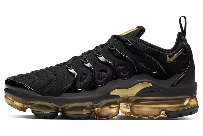 Nike Air VaporMax Plus Black Metallic Gold (CW7299-001)