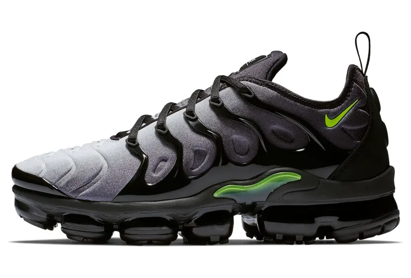 Nike Air VaporMax Plus Black Volt