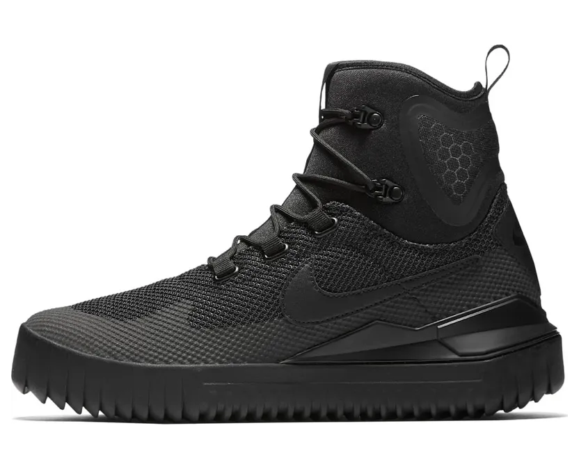 Nike Air Wild Mid Triple Black (916819-001)