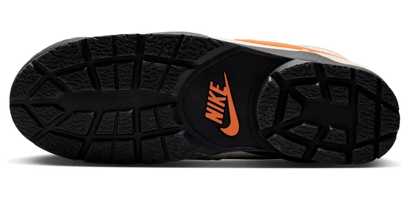 Nike Baltoro QS “Chalk Safety Orange”: winterfest und clean (2)
