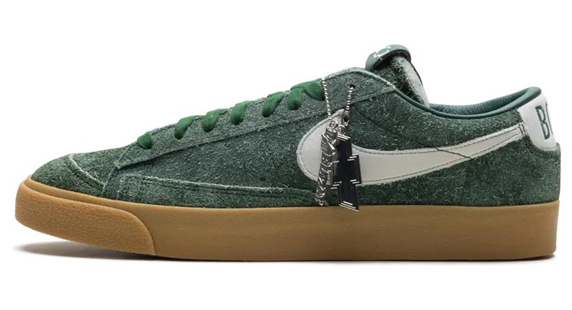 Nike Blazer Low “Devin Booker Team Dark Green” (HV2197-300)