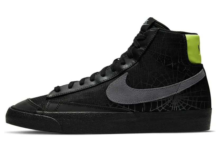 Nike Blazer Mid’77 Schwarz (DC1929-001)
