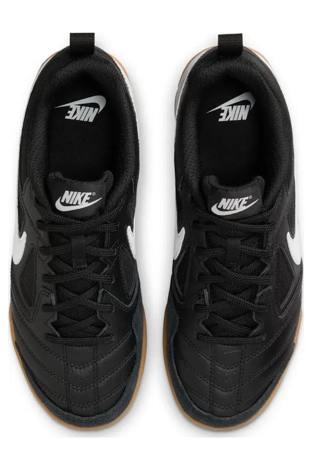 Nike Gato “Black Gum”: das Straßenfußball-Monster ist zurück (4)