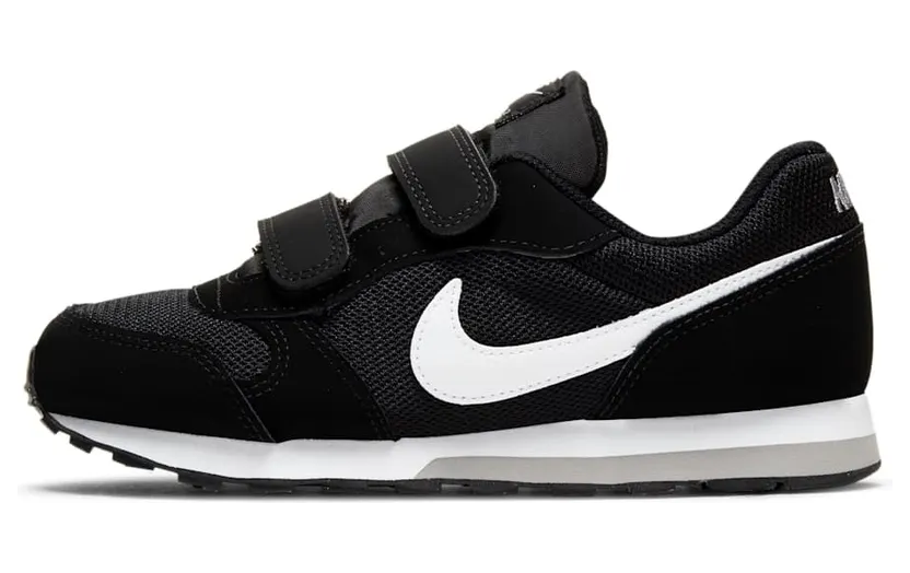 Nike MD Runner 2 Schwarz (807317-001)