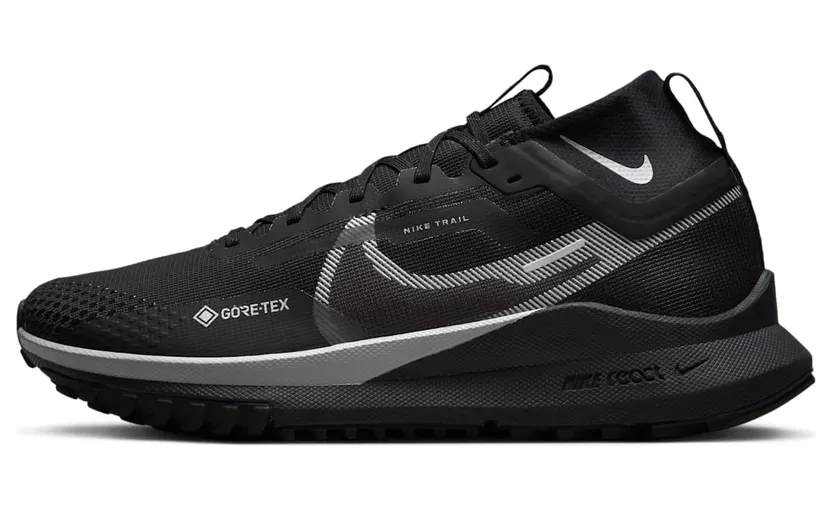 Nike React Pegasus Trail 4 GORE-TEX wasserfester Trail-Laufschuh für Schwarz (DJ7926-001)