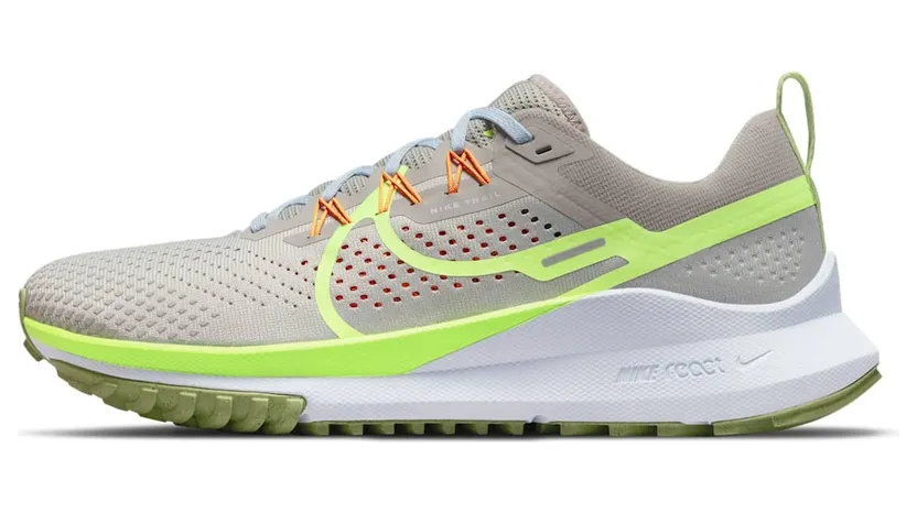 Nike React Pegasus Trail 4 Trail-Laufschuh für Grau (DJ6158-002)