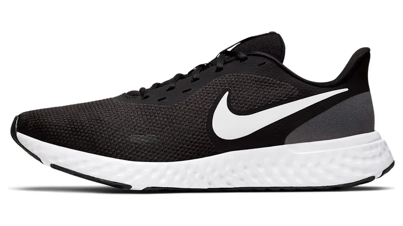 Nike Revolution 5 Schwarz (BQ3204-002)