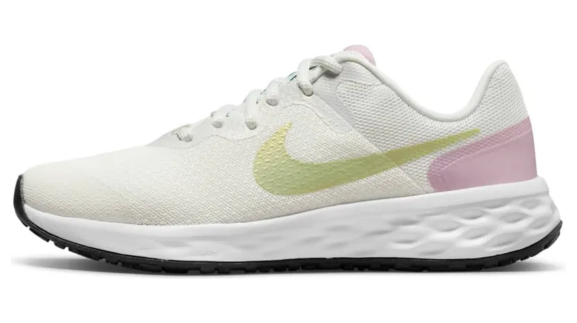 Nike Revolution 6 NN Straßenlaufschuh für ältere Weiß (DR9980-115)