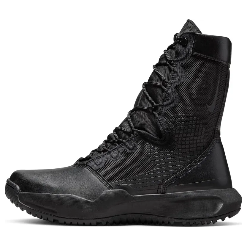 Nike SFB B1 “Triple Black” (DX2117-001)