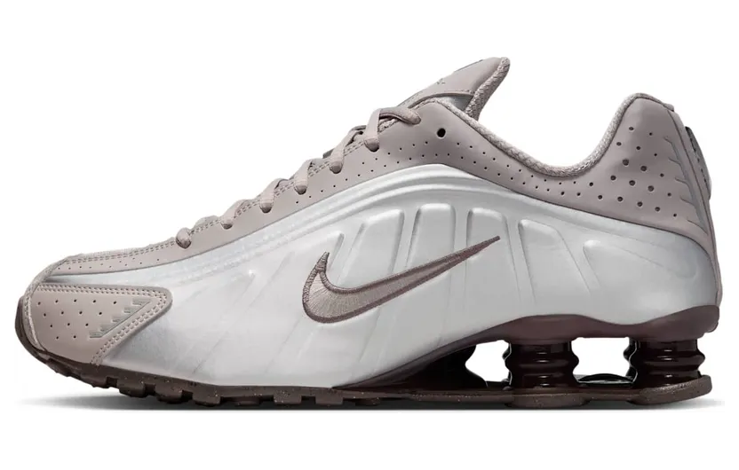 Nike Shox R4 “Cave Stone” (HQ1988-200)