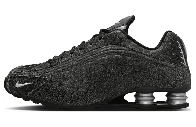 Nike Shox R4 “Distressed Leather – Black” (IO4544-002)