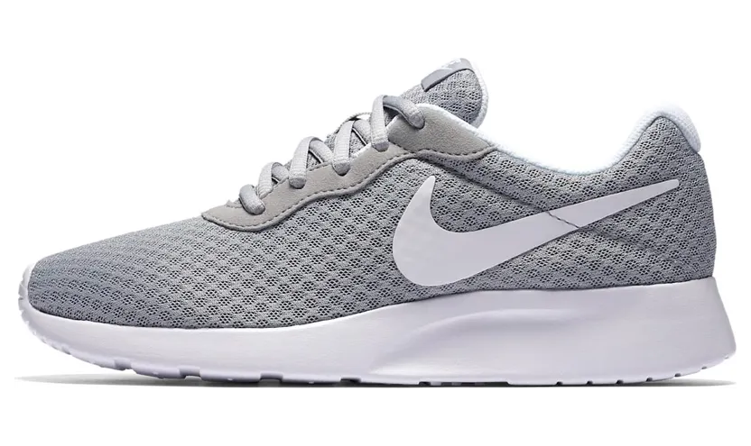 Nike Tanjun Schwarz (812655-010)
