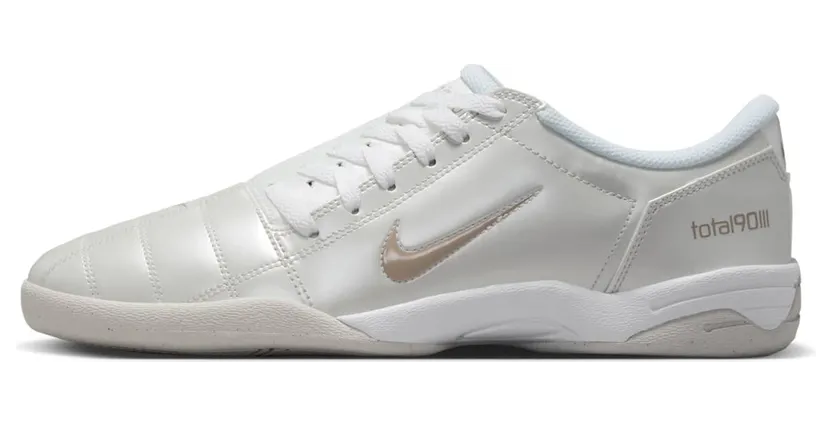 Nike Total 90 3 “Photon Dust” (HQ2851-002)