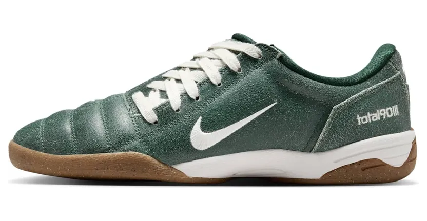 Nike Total 90 III “Fir / Gum Medium Brown” (IH2090-300)