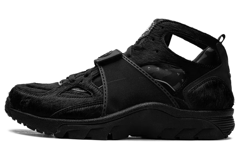 Nike Trainer Huarache “Corteiz – Black Poney” (FQ8793-003)