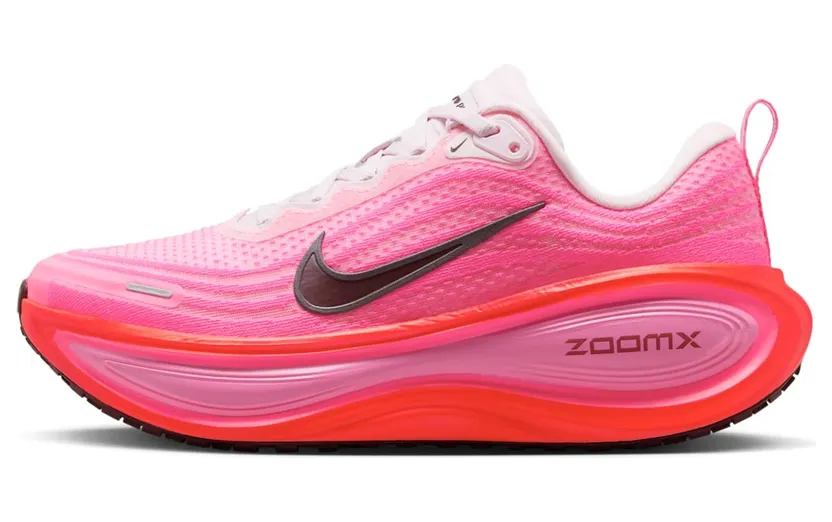 Nike Vomero Plus “Hyper Pink / Burgundy Crush” (HV8154-604)