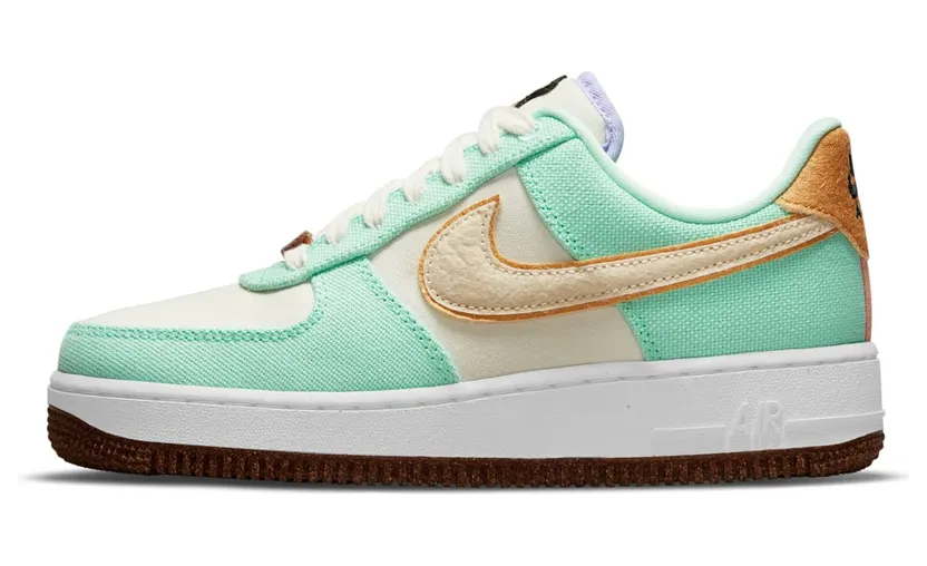 Nike Wmns Air Force 1 07 LX Green Glow / Coconut Milk – Metallic Gold (CZ0268 300)