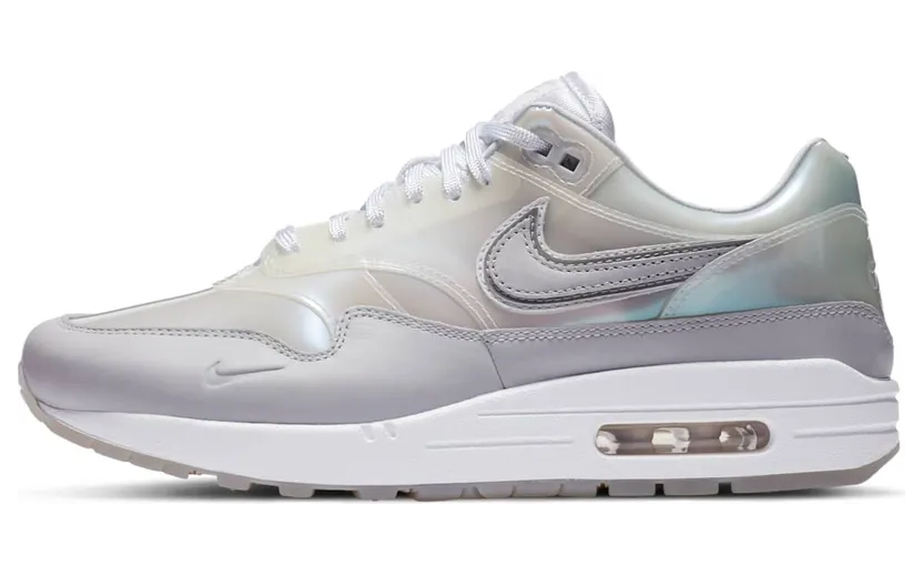 Nike WMNS Air Max 1 SNKRS Day White (2020) (DA4300-100)