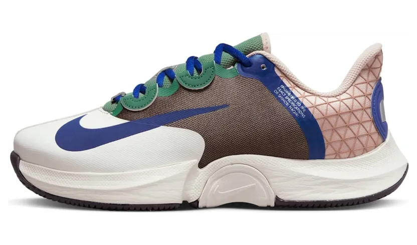 NikeCourt Air Zoom GP Turbo HC Naomi Osaka Braun (DX8853-001)
