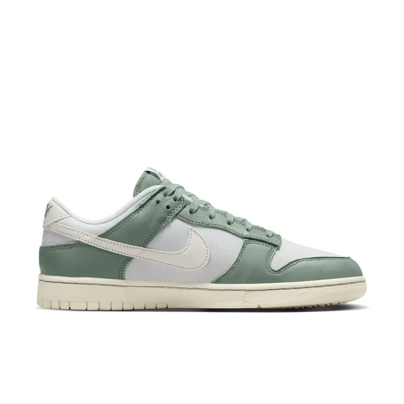 Nike Dunk Low Retro Premium Mica Green/Photon Dust/Sail (DV7212-300)