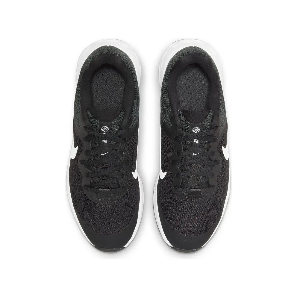 Nike Revolution 6 Older Kids’ Road Running Black 50% Sustainable Materials (DD1096-003)