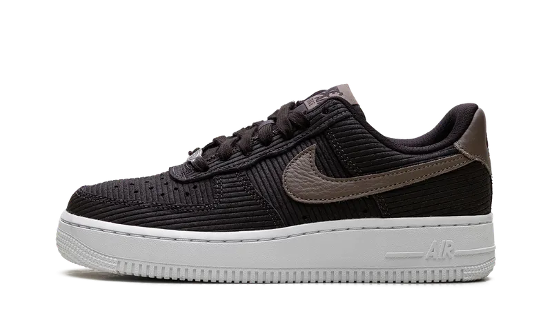 Nike Air Force 1 ’07 “Corduroy Velvet Brown” (IM6533-200)