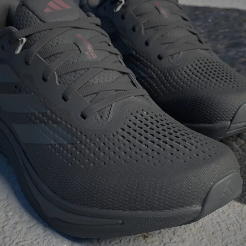 adidas Supernova Rise Core Black Shadow Red (IG5843)