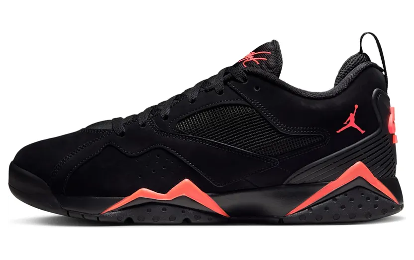Jordan MVP 92 “Black / Infrared” (HQ3950-003)