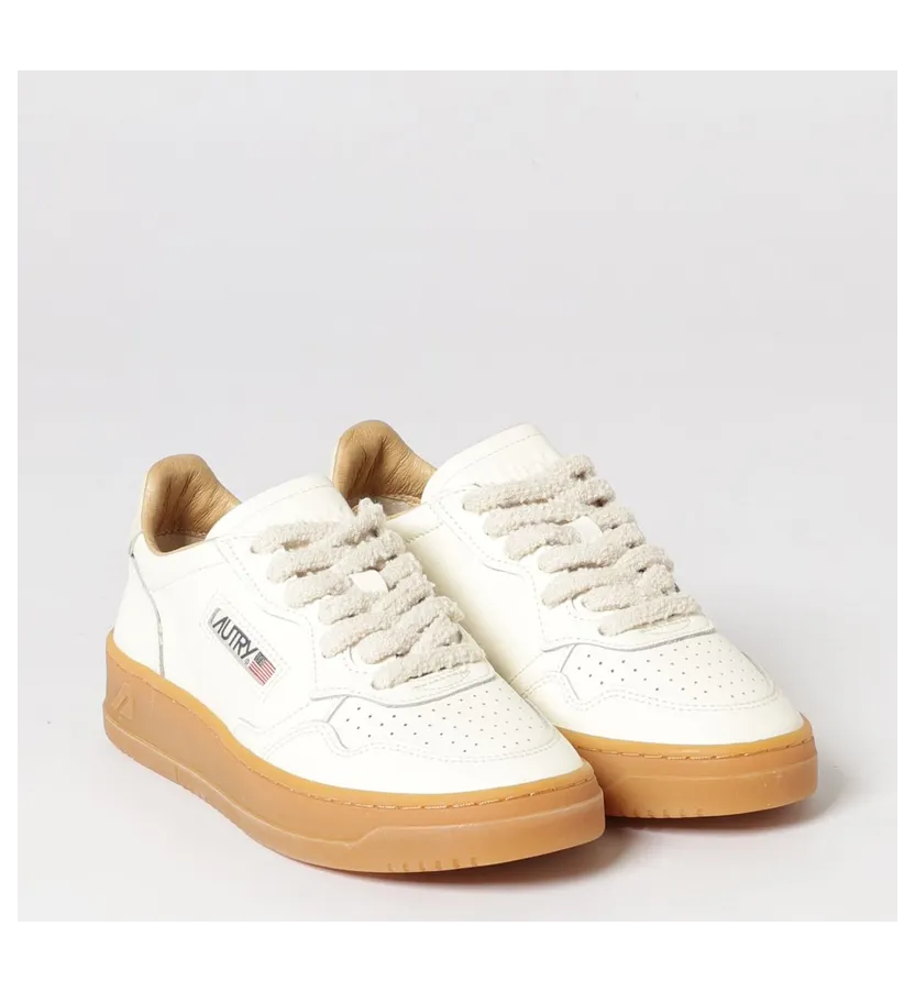 Autry Medalist Low Leather White (AULWBD01)