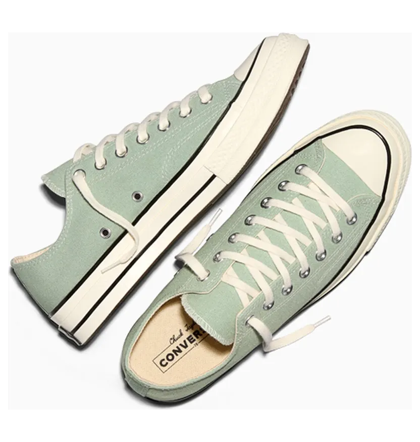 converse-chuck-taylor-all-star A15976C