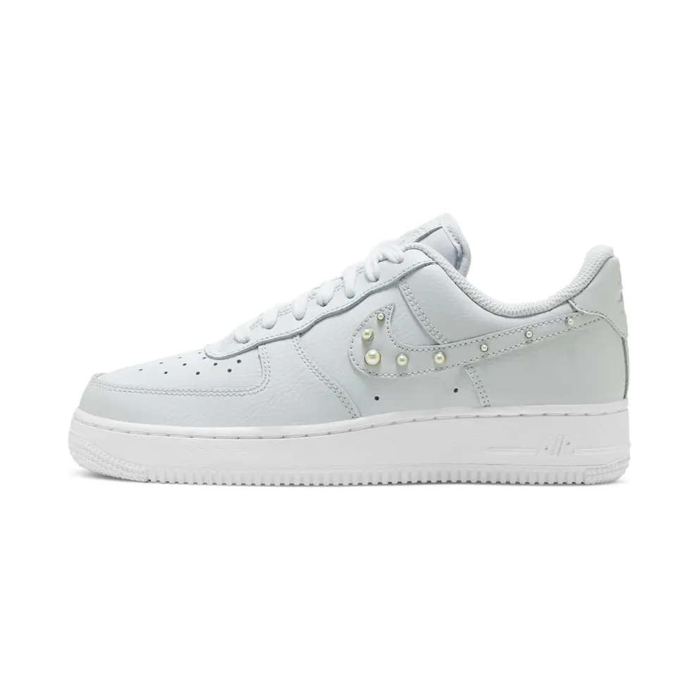 Nike Air Force 1 Low ’07 SE TRND Pearl Swoosh Pure Platinum (DV3810-001)