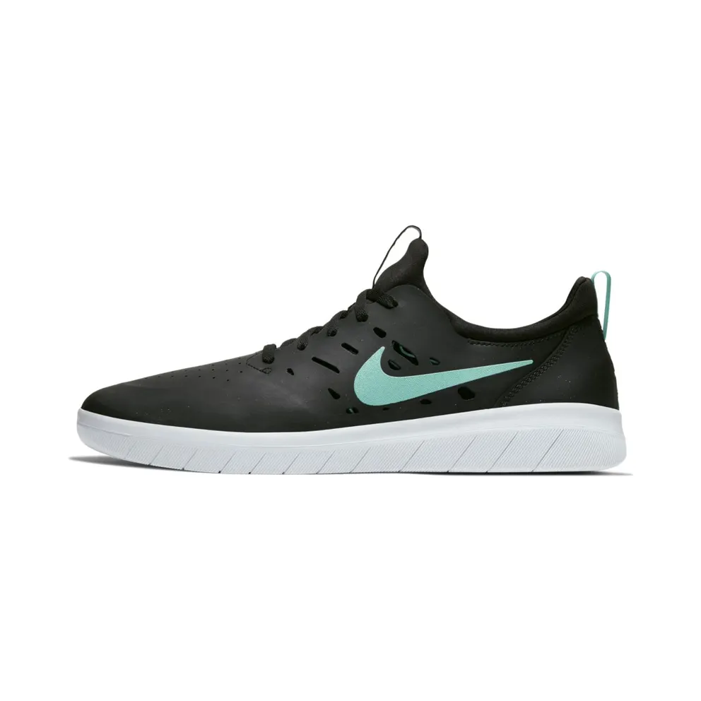Nike SB Nyjah Free Black Tropical Twist Black/Tropical Twist-Black-White (AA4272-006)
