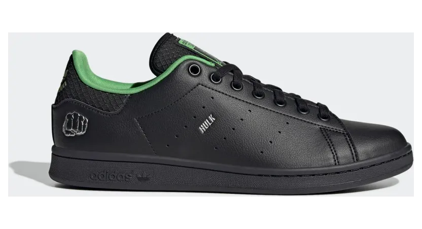 adidas Marvel Stan Smith Core Black / Silver Metallic / Scarlet (GZ5993)